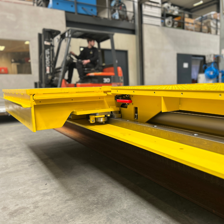 Schuiflade installatie voor het verhogen van mal, productie KTB Machinery