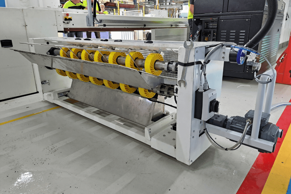 Watersnijmachine inbedrijfstelling in de productie