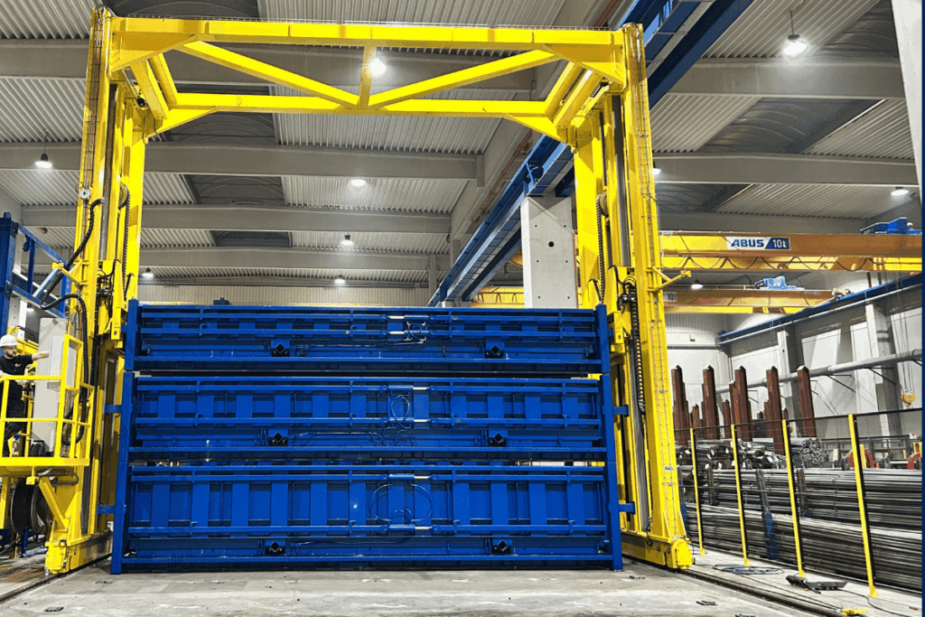 Samenwerking Consmema en KTB Machinery - Malhandler en stalen mallen